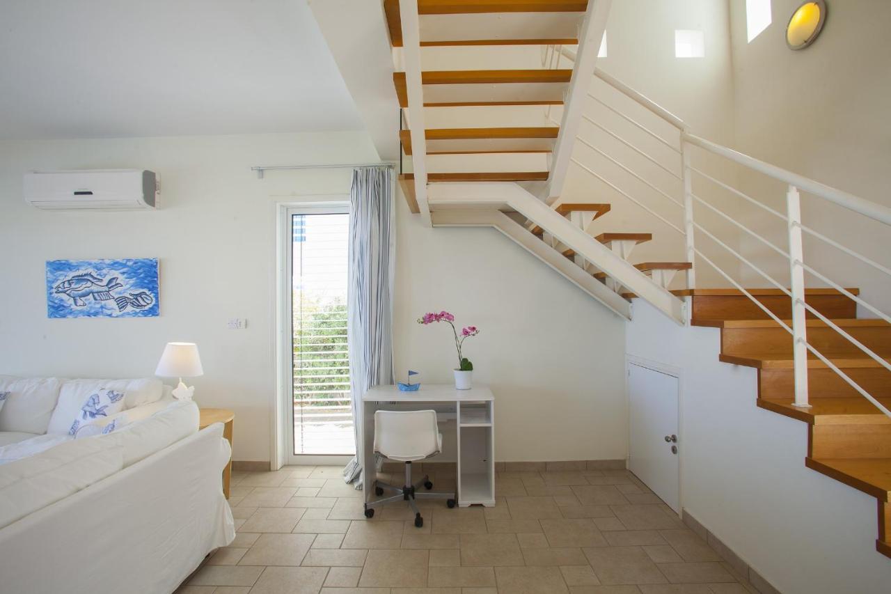 Protaras Seafront Villa Melissa Exterior photo
